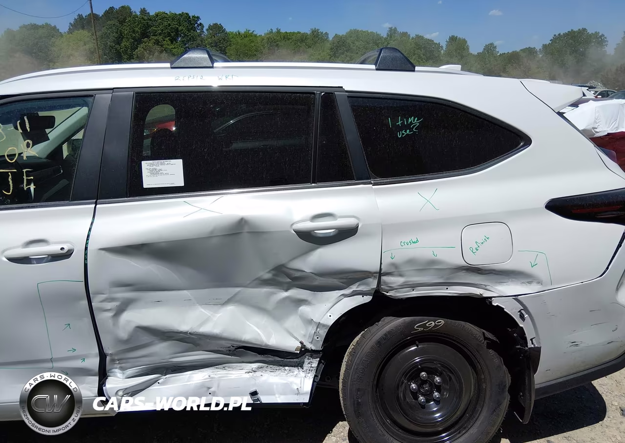 2026 Toyota Highlander Hybrid Xle VIN:5TDKBRCH3TS702145 - 6