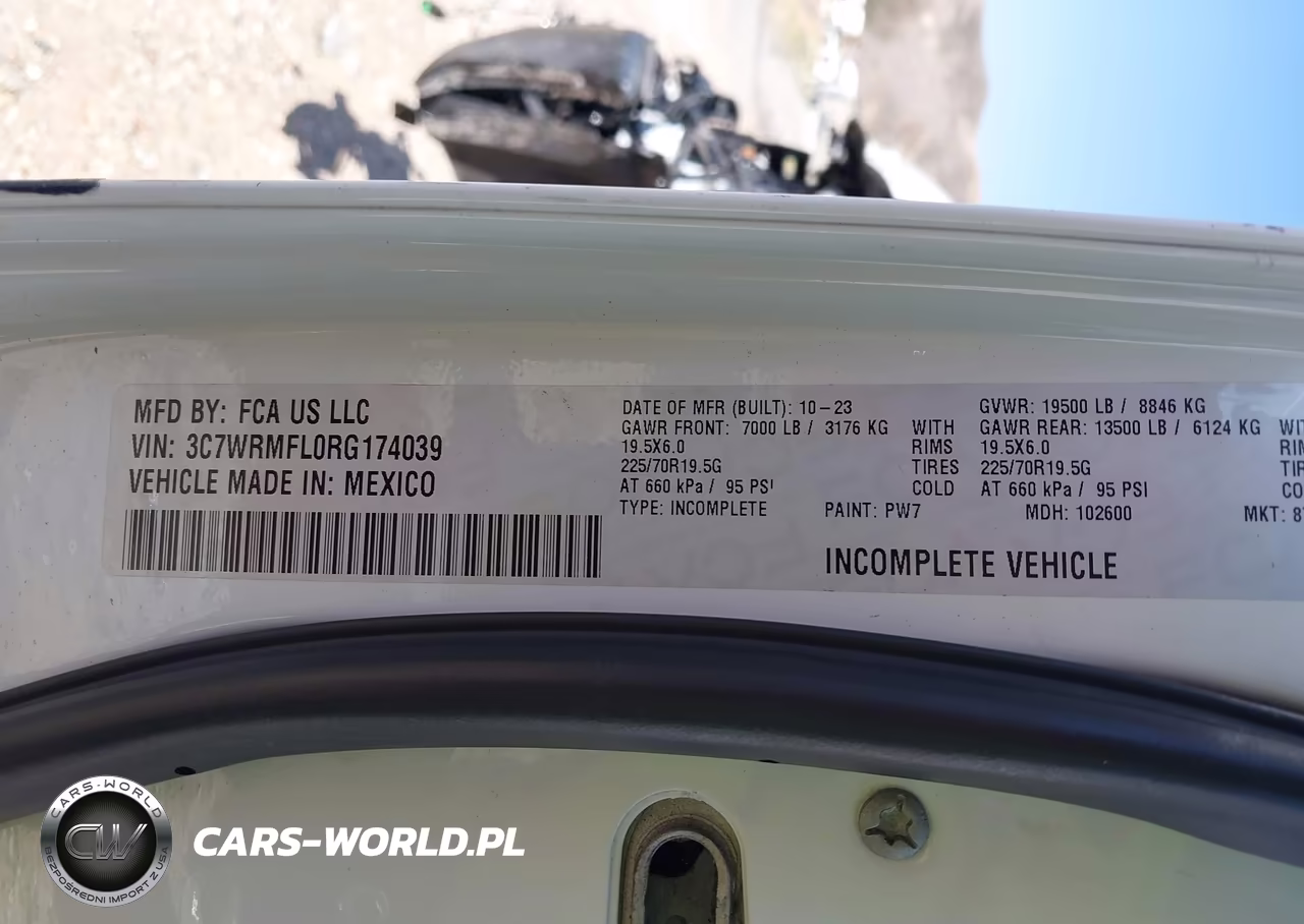 2024 Ram 5500 Chassis Tradesman-Slt VIN:3C7WRMFL0RG174039 - 8