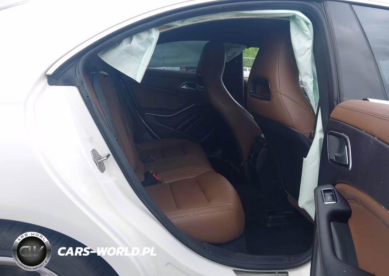 2018 Mercedes-Benz Cla 250 VIN:WDDSJ4EB6JN697630 - 8