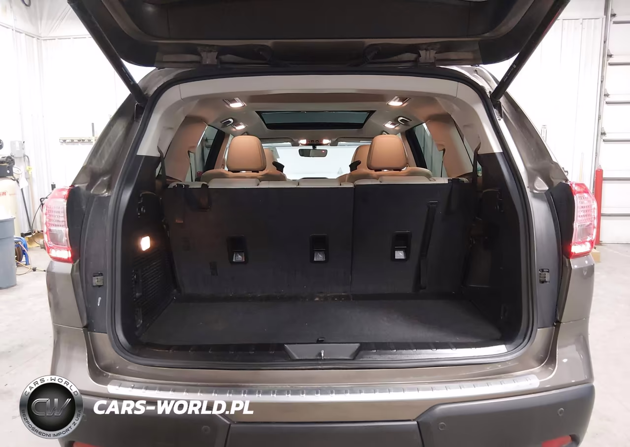 2021 Subaru Ascent Limited VIN:4S4WMAPD8M3476347 - 17