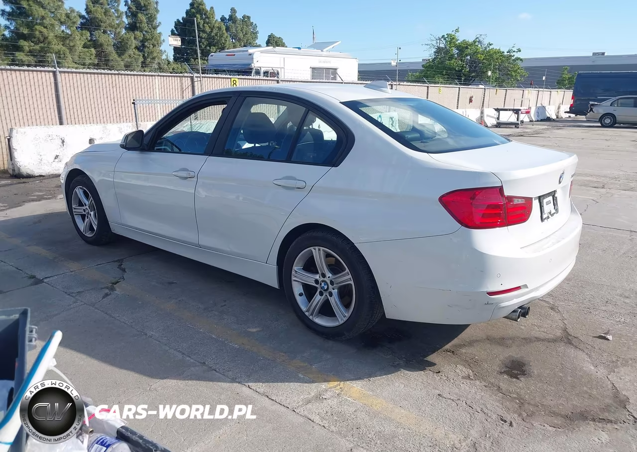 2013 BMW 328I VIN:WBA3A5C5XDJ461489 - 3