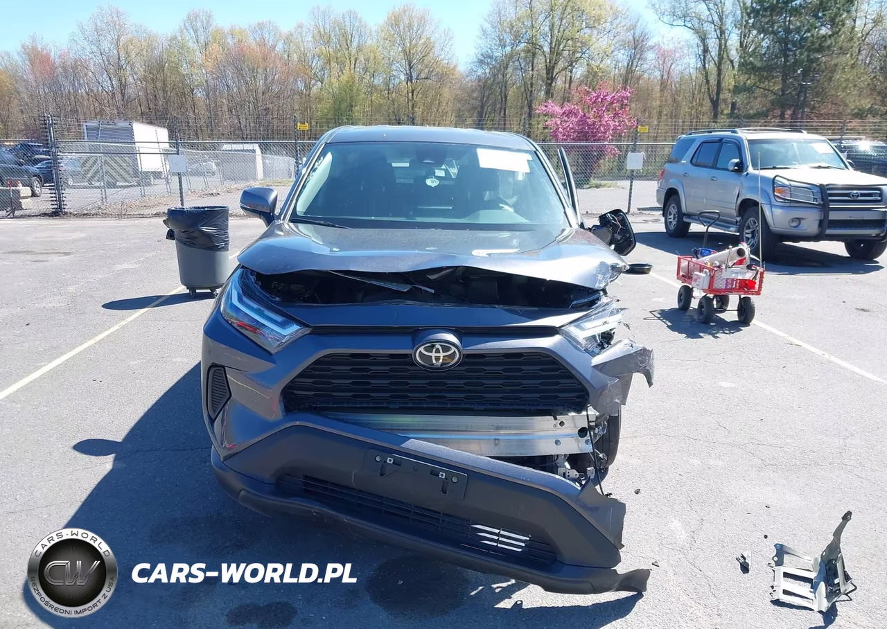 2025 Toyota Rav4 Le VIN:2T3G1RFVXSC579002 - 13