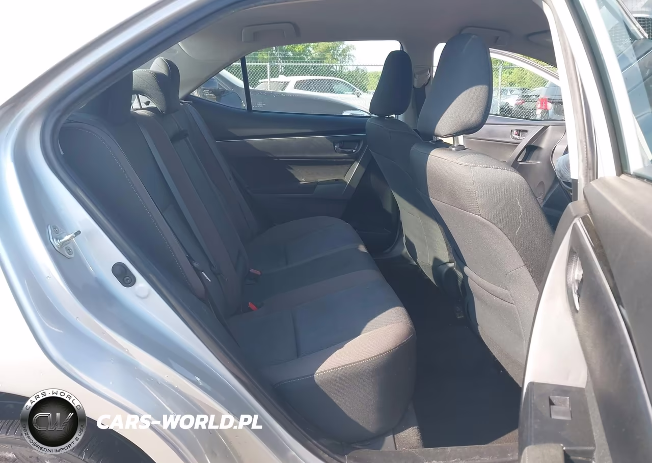 2019 Toyota Corolla Le VIN:2T1BURHE6KC242902 - 8