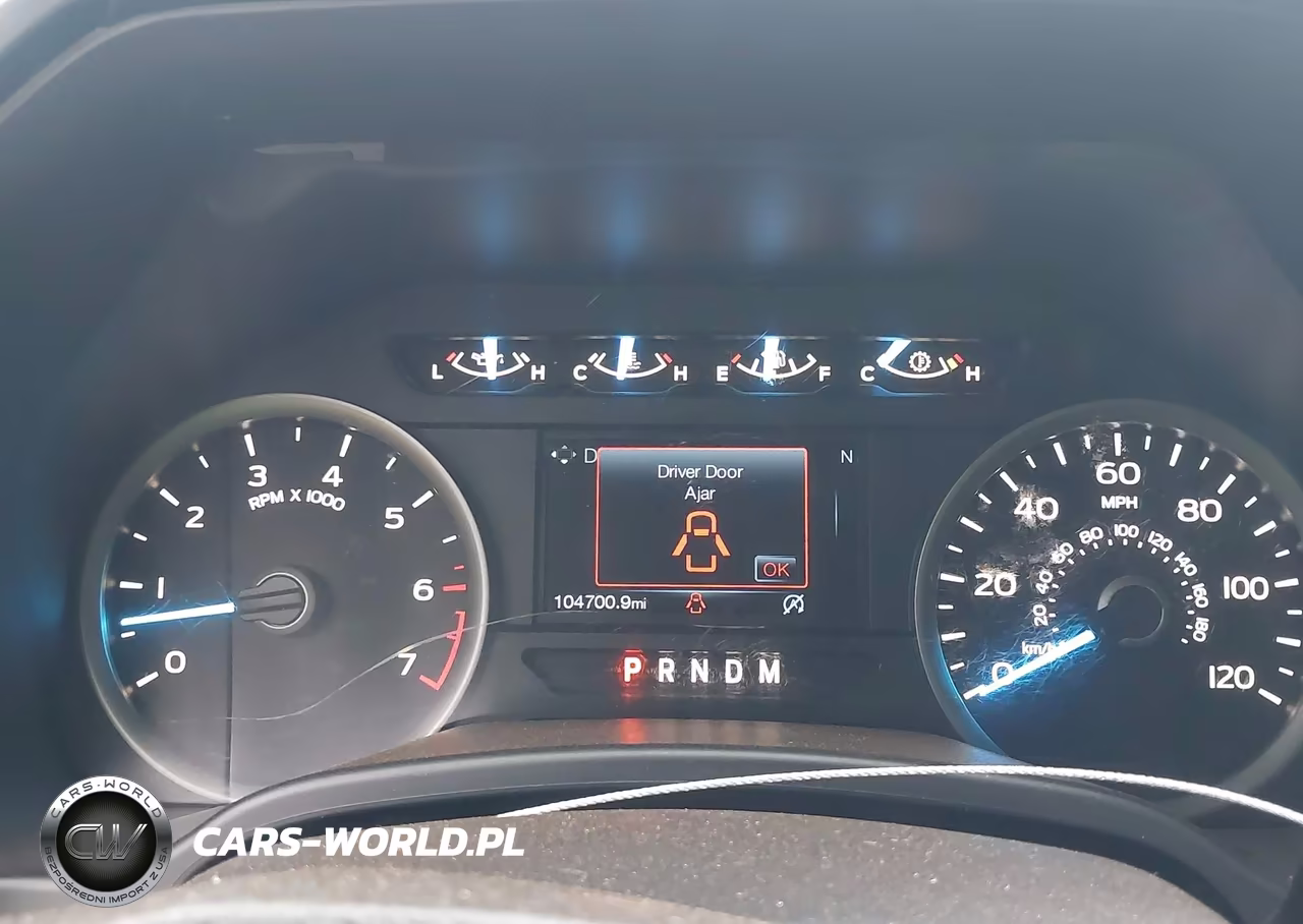 2018 Ford F-150 Xlt VIN:1FTEX1EP3JKC38055 - 16