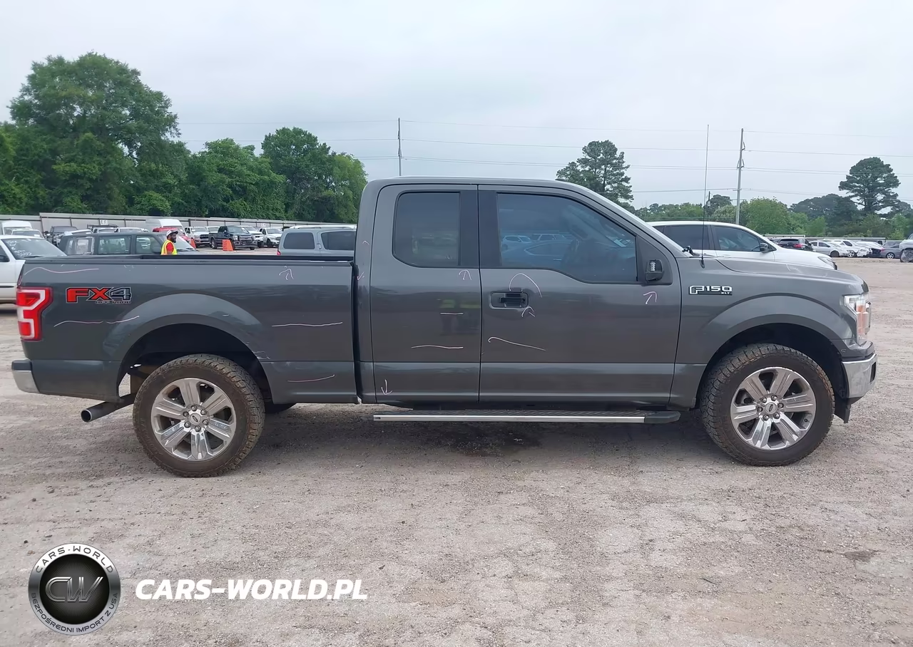 2018 Ford F-150 Xlt VIN:1FTEX1EP3JKC38055 - 19