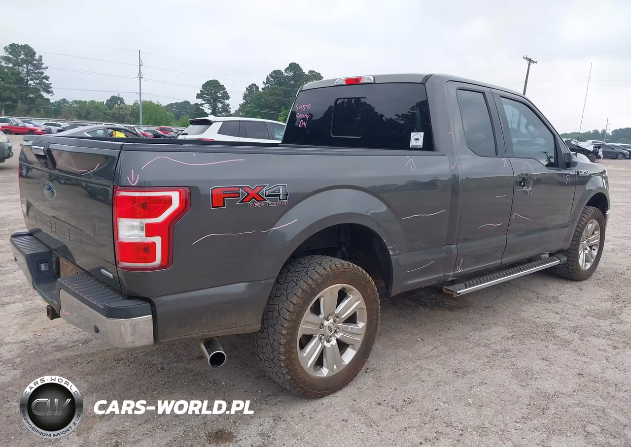 2018 Ford F-150 Xlt VIN:1FTEX1EP3JKC38055 - 4
