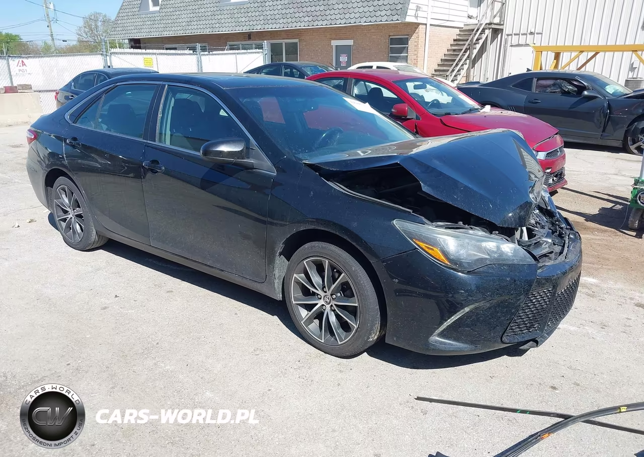 2016 Toyota Camry Xse V6 – zdjęcie 1 z 17