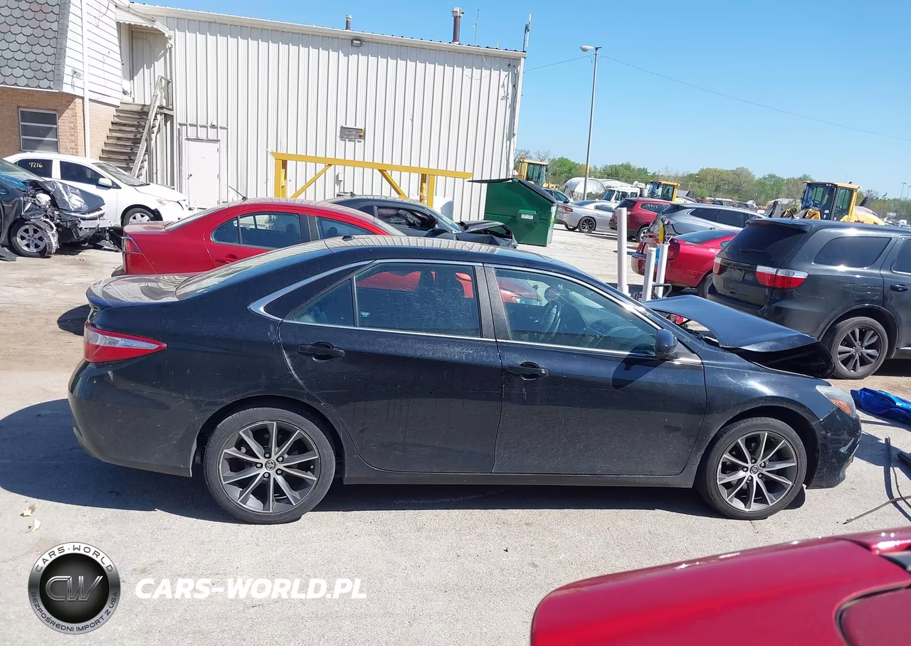2016 Toyota Camry Xse V6 VIN:4T1BK1FK7GU573025 - 14