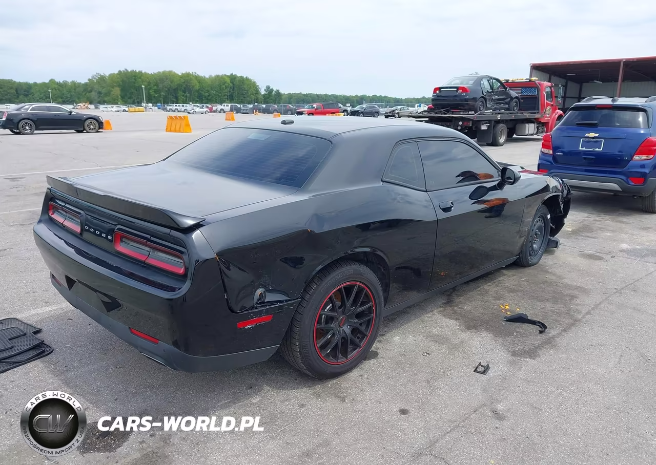 2015 Dodge Challenger Sxt VIN:2C3CDZAG9FH798539 - 4