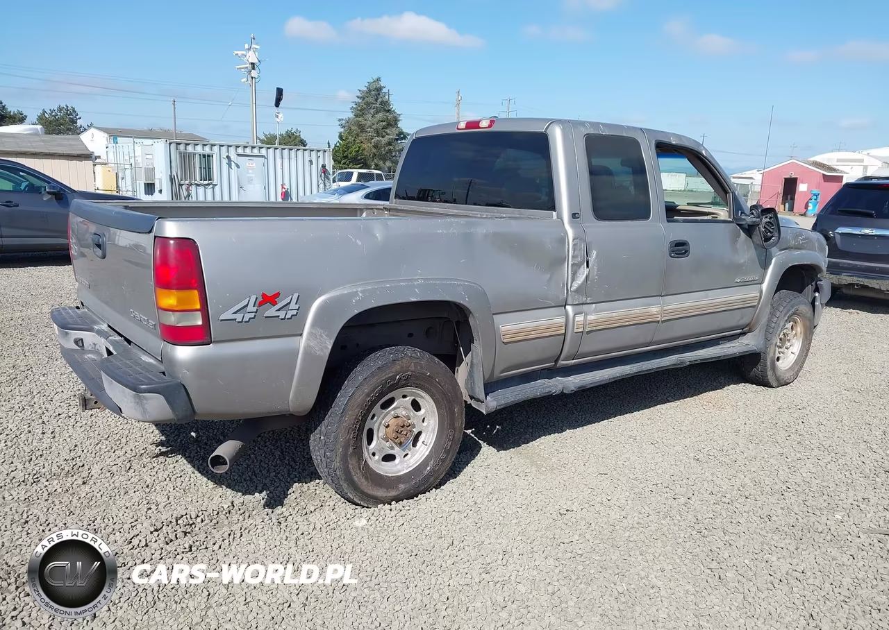 2002 Chevrolet Silverado 2500Hd Ls VIN:1GCHK29G32E225530 - 4