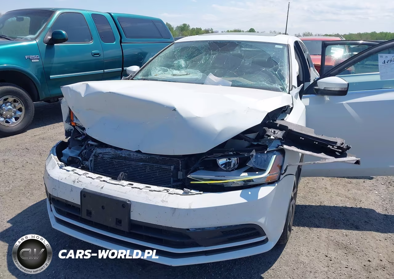 2018 Volkswagen Jetta 1.4T Se-1.4T Wolfsburg Edition VIN:3VWDB7AJXJM261904 - 6