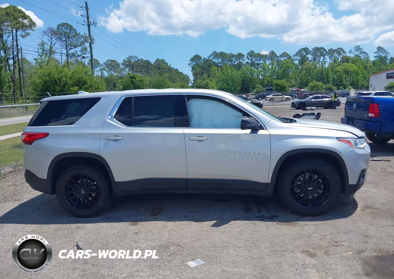 2021 Chevrolet Traverse Fwd Ls VIN:1GNERFKW3MJ253238 - 12