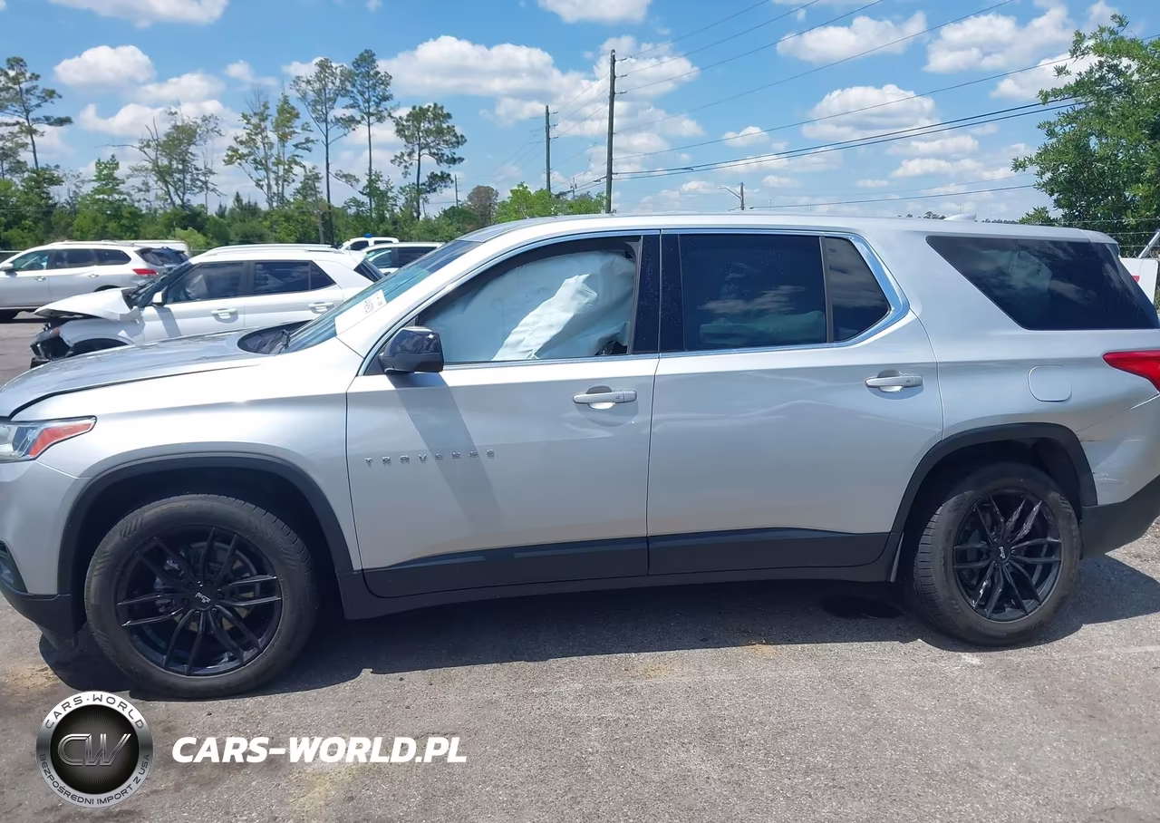 2021 Chevrolet Traverse Fwd Ls VIN:1GNERFKW3MJ253238 - 13