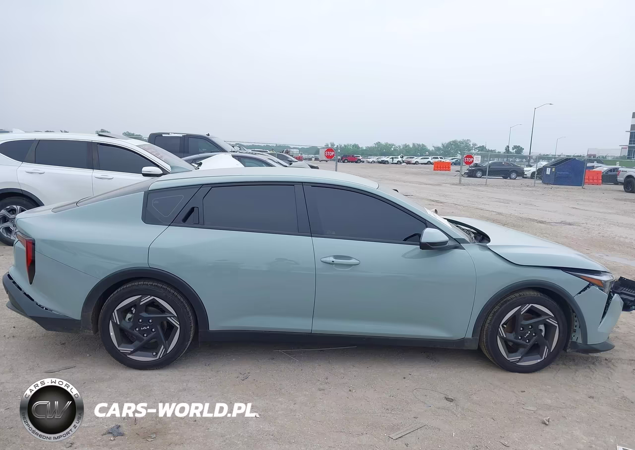 2026 Kia K4 Ex VIN:3KPFU4DE8TE263523 - 13