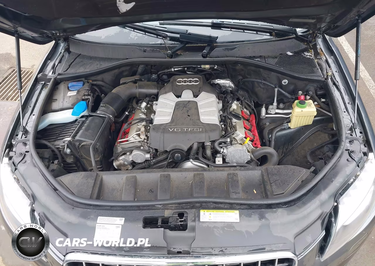 2015 Audi Q7 3.0T Premium VIN:WA1LGAFE0FD011304 - 10