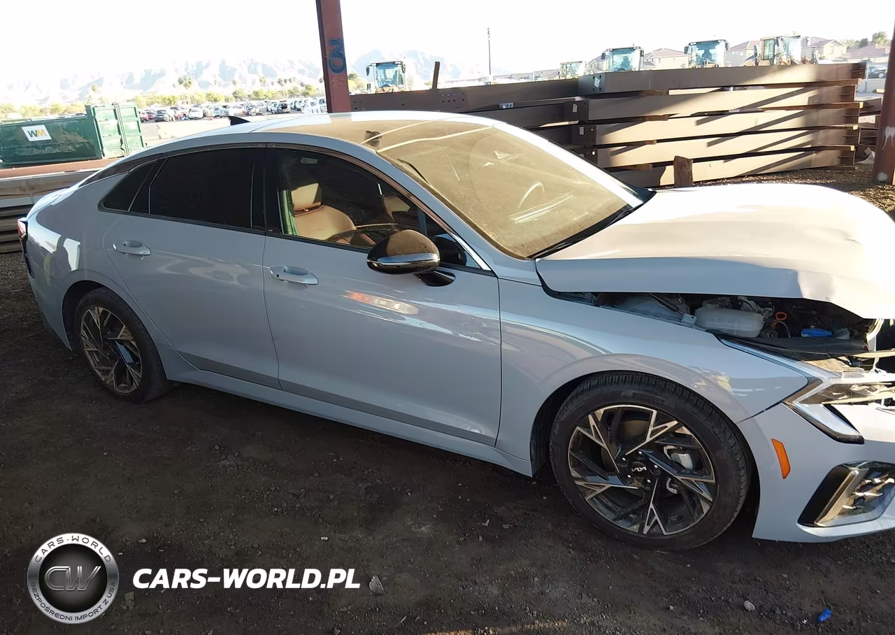 2025 Kia K5 Gt-Line VIN:KNAG64J7XS5377924 - 13