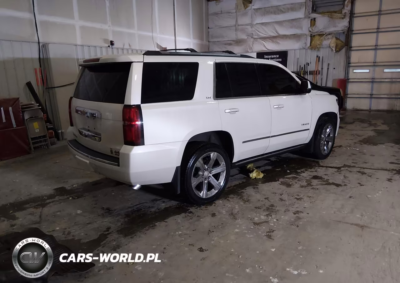 2015 Chevrolet Tahoe Ltz VIN:1GNSKCKC0FR104401 - 4