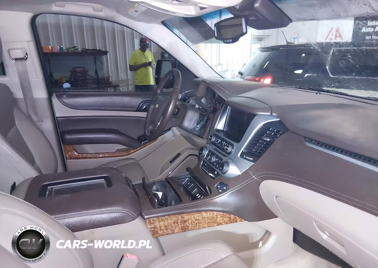 2015 Chevrolet Tahoe Ltz VIN:1GNSKCKC0FR104401 - 5