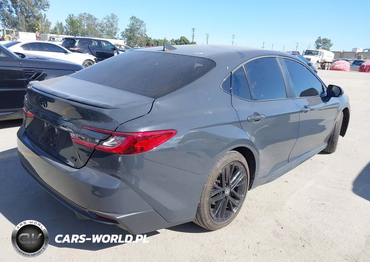 2026 Toyota Camry Se VIN:4T1DAACK6TU242320 - 4