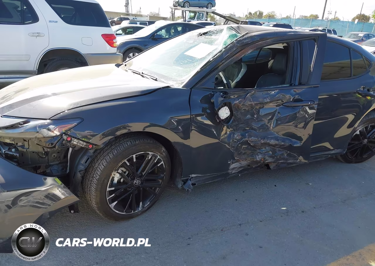 2026 Toyota Camry Se VIN:4T1DAACK6TU242320 - 6