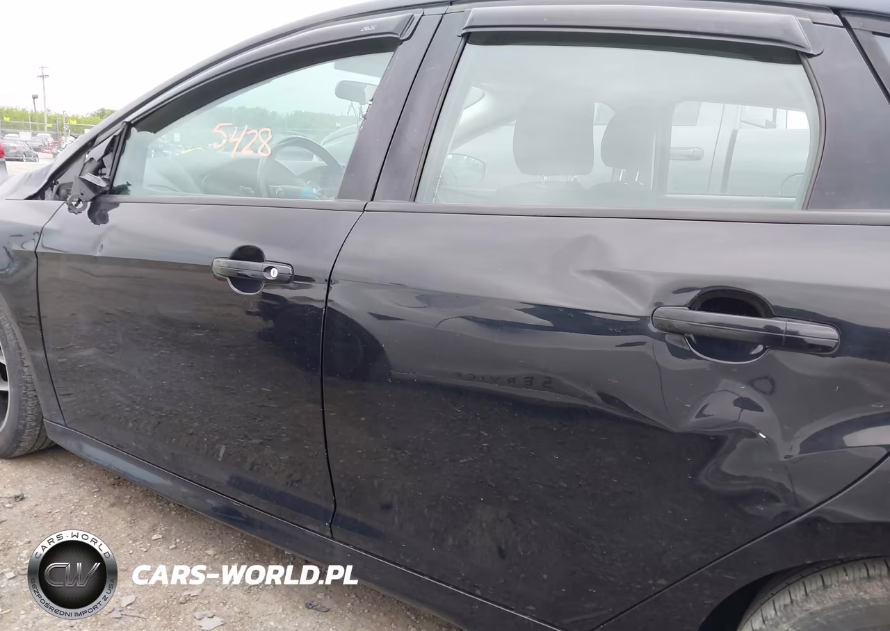 2016 Ford Focus Se VIN:1FADP3F27GL292316 - 6