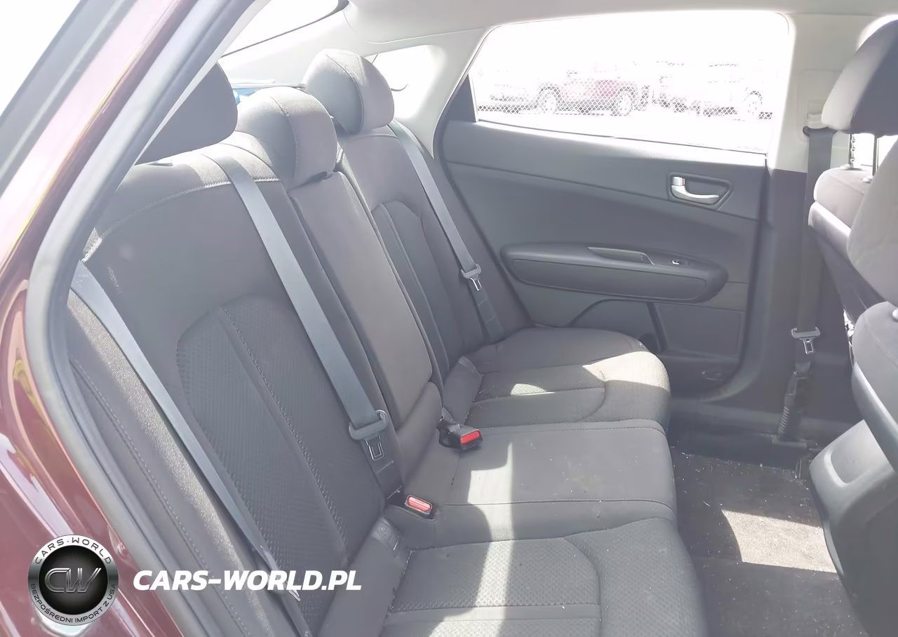 2018 Kia Optima Lx VIN:5XXGT4L38JG265977 - 8