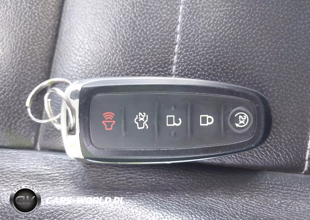 2014 Ford Escape Titanium VIN:1FMCU0JX2EUC44032 - 11