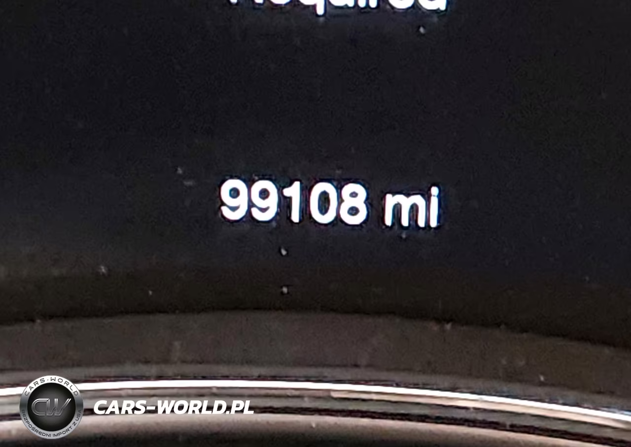 2017 Jeep Grand Cherokee Altitude 4X4 VIN:1C4RJFAG8HC704251 - 15