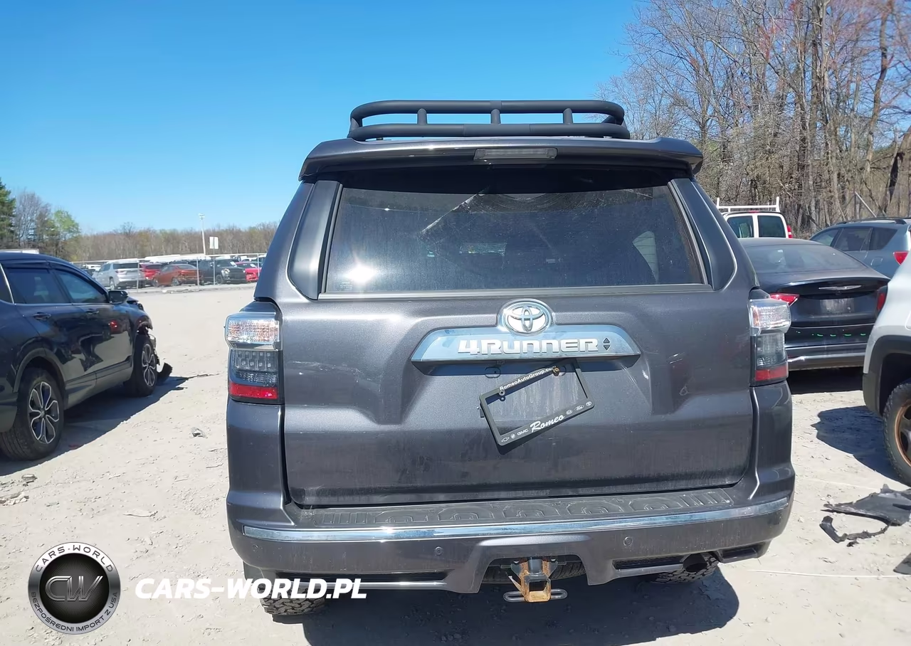2022 Toyota 4Runner Limited VIN:JTEKU5JR4N6011770 - 16