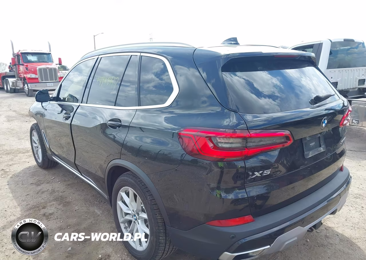 2019 BMW X5 xDrive40I VIN:5UXCR6C59KLL62633 - 3