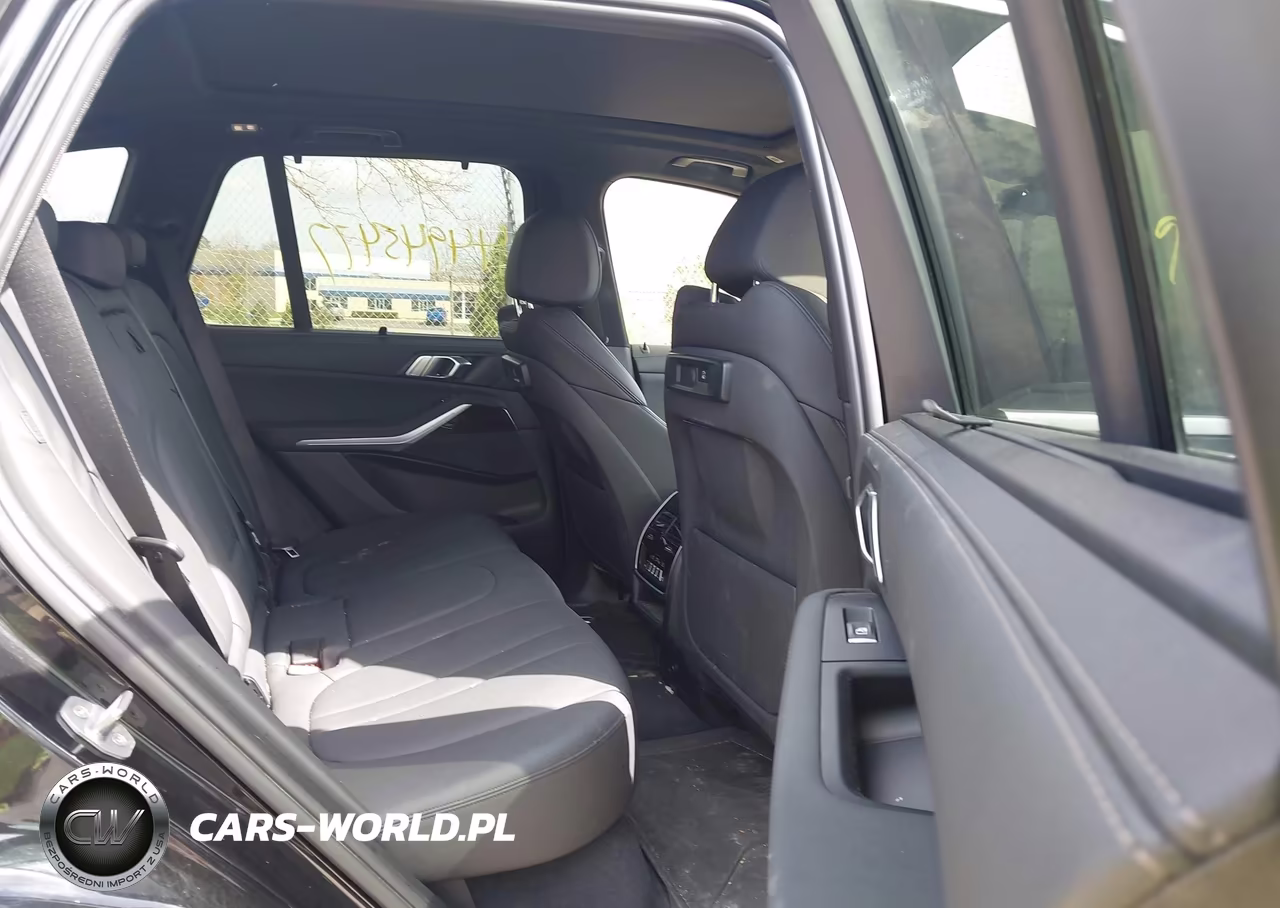 2019 BMW X5 xDrive40I VIN:5UXCR6C59KLL62633 - 8