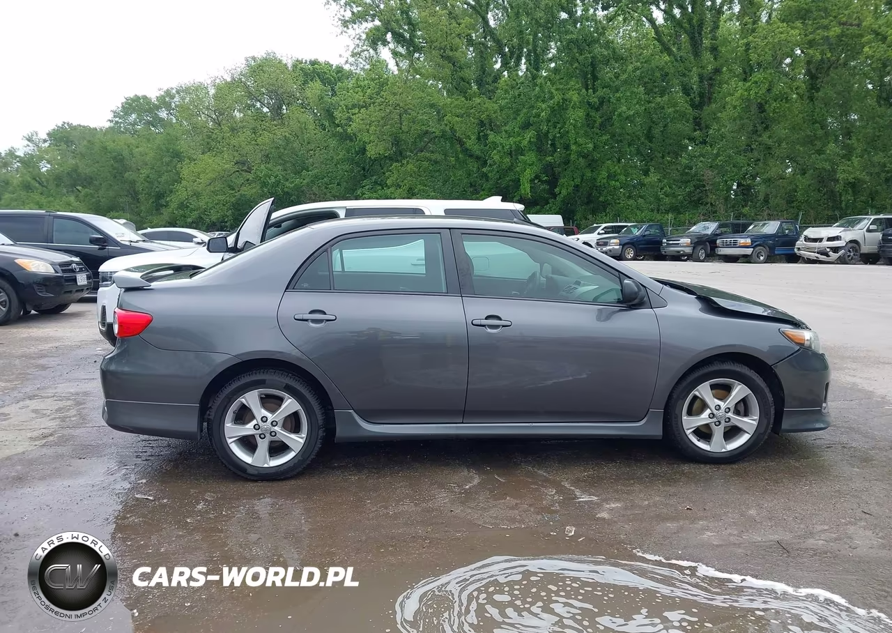 2013 Toyota Corolla S VIN:5YFBU4EE8DP160390 - 13