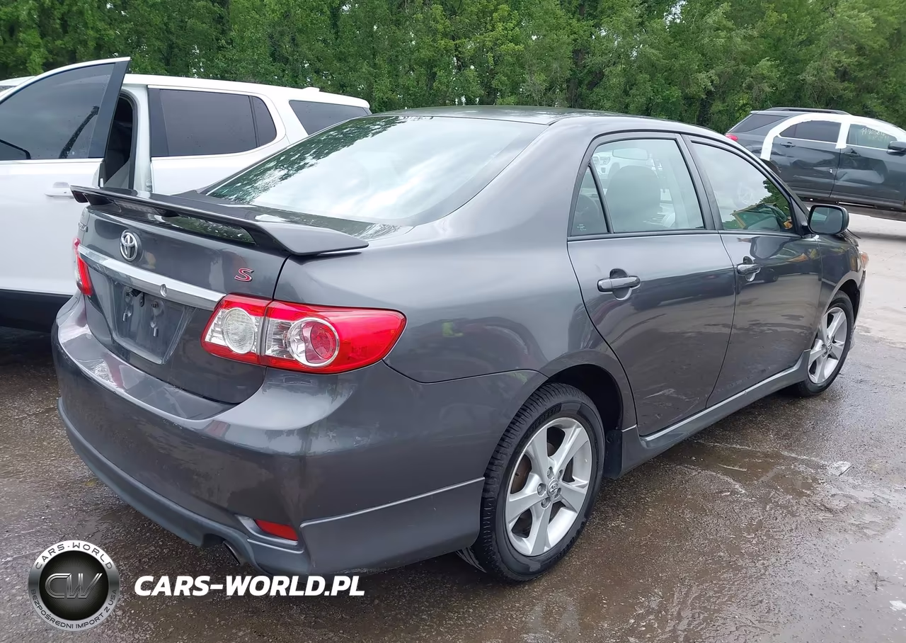 2013 Toyota Corolla S VIN:5YFBU4EE8DP160390 - 4