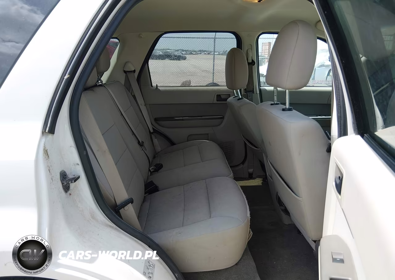 2011 Ford Escape Xlt VIN:1FMCU0D71BKC51394 - 8