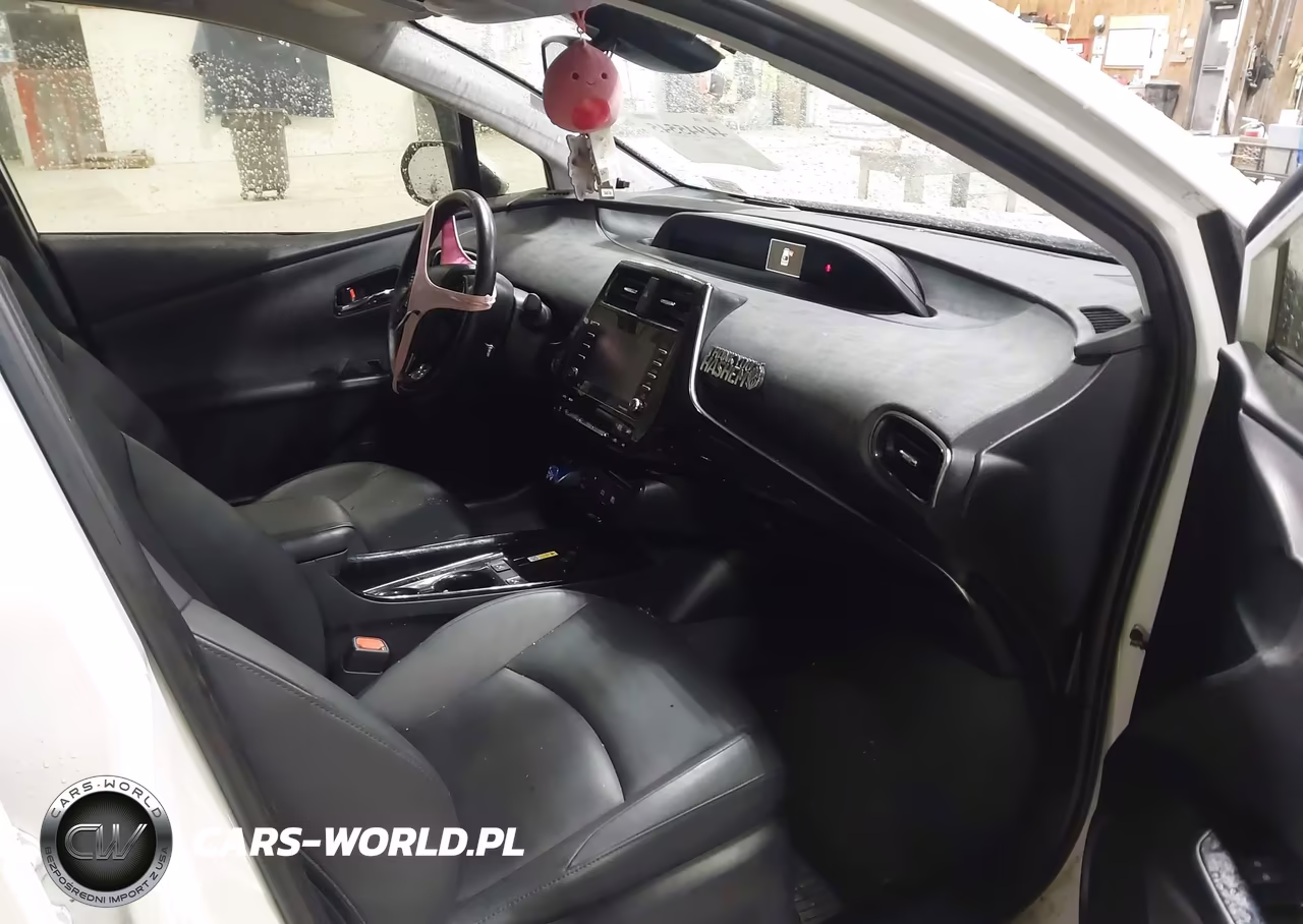 2021 Toyota Prius Xle Awd-E VIN:JTDL9MFU4M3024844 - 5