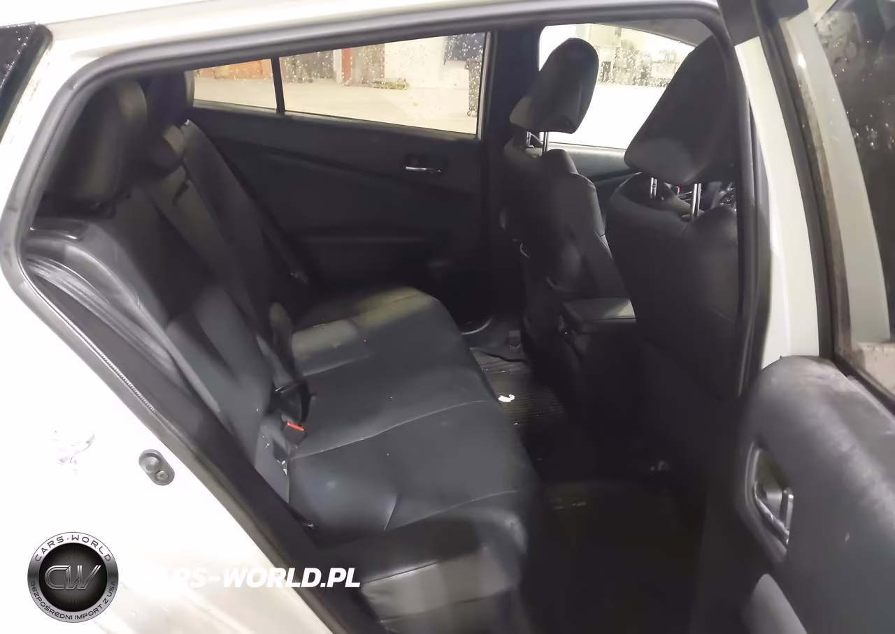 2021 Toyota Prius Xle Awd-E VIN:JTDL9MFU4M3024844 - 8