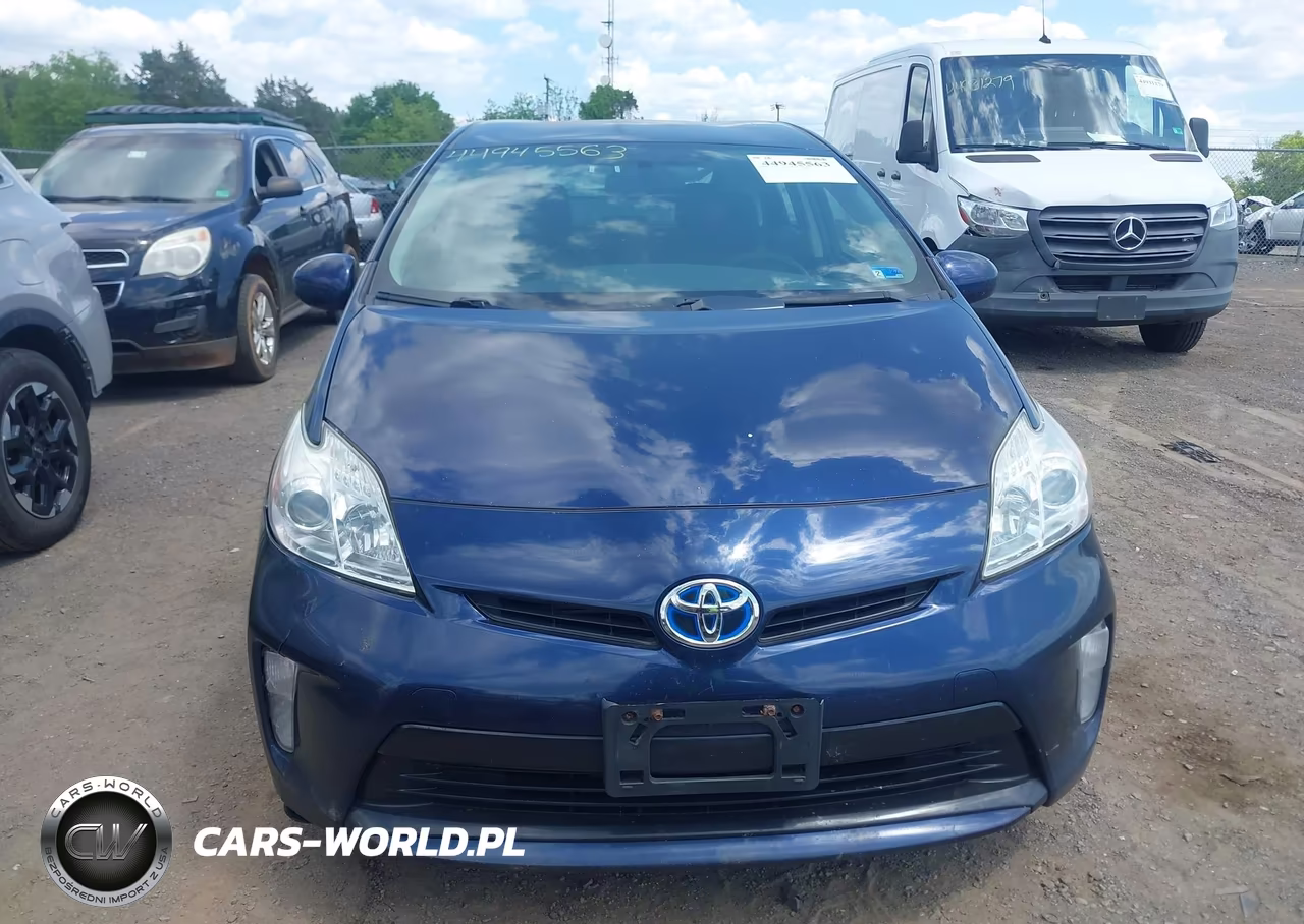2013 Toyota Prius Two VIN:JTDKN3DU1D1725776 - 12