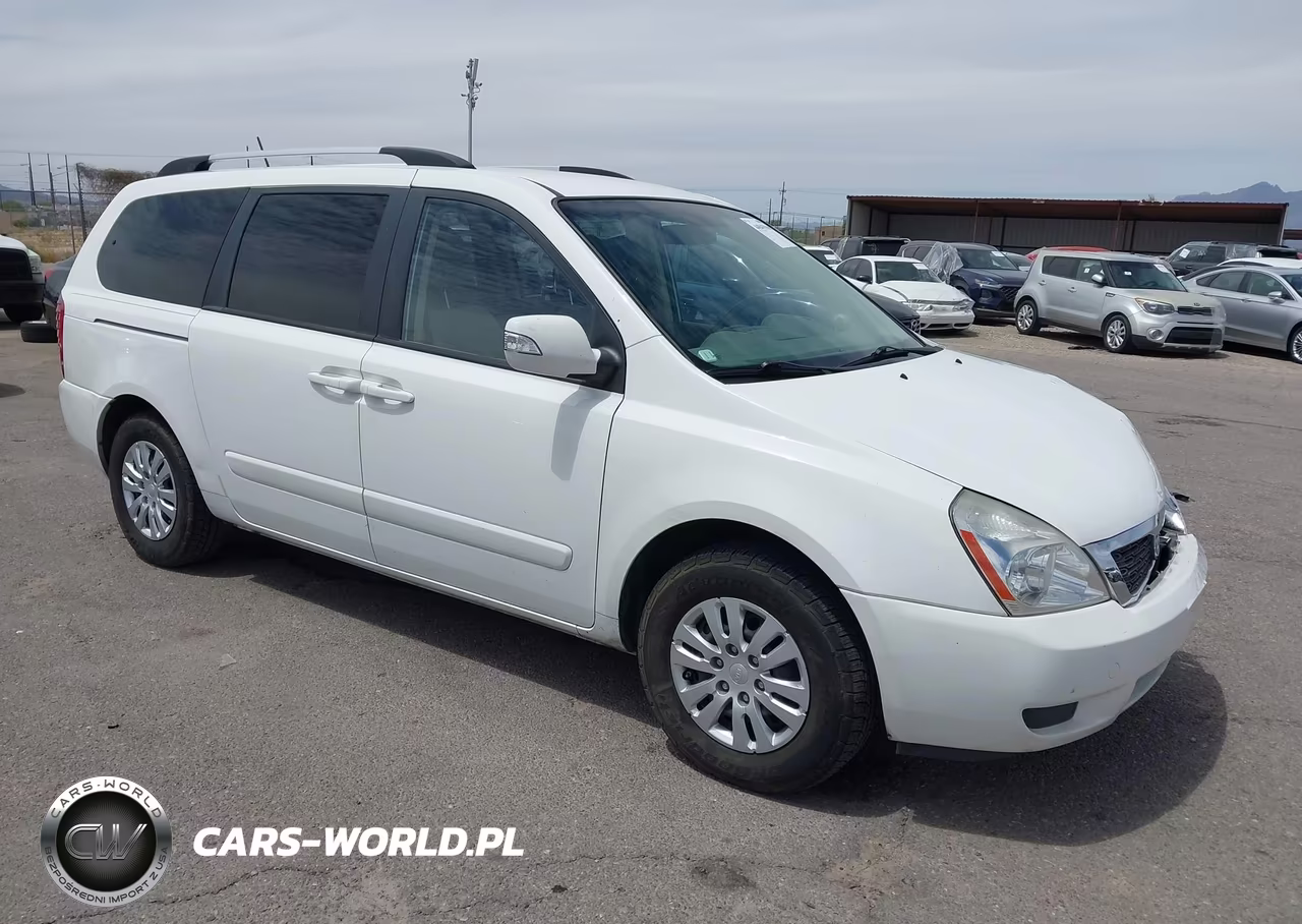 2012 Kia Sedona Lx