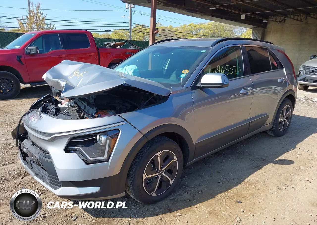 2023 Kia Niro Ex VIN:KNDCR3LE6P5056923 - 6