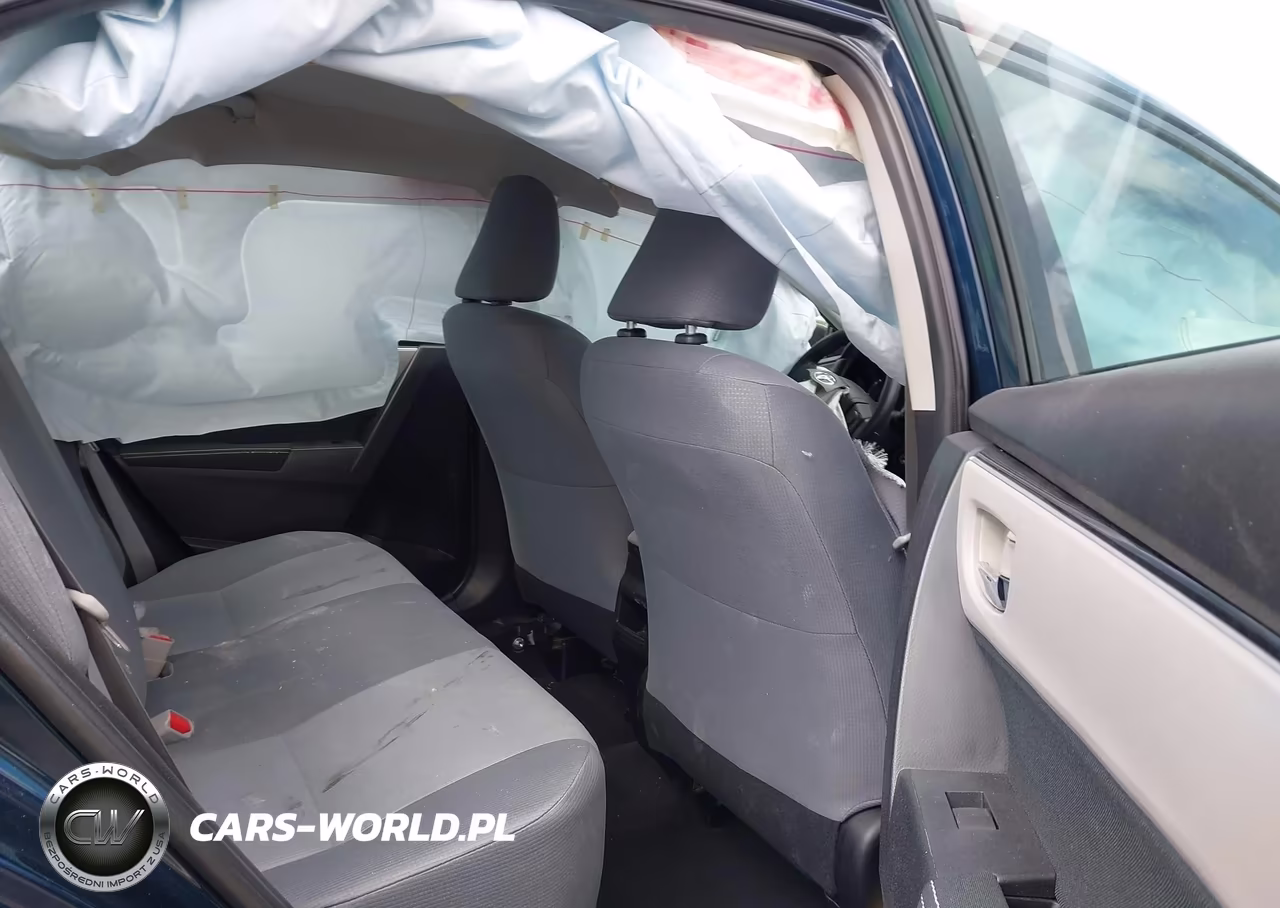 2018 Toyota Corolla Le VIN:5YFBURHE3JP849645 - 8