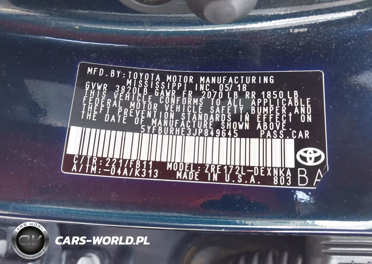 2018 Toyota Corolla Le VIN:5YFBURHE3JP849645 - 9