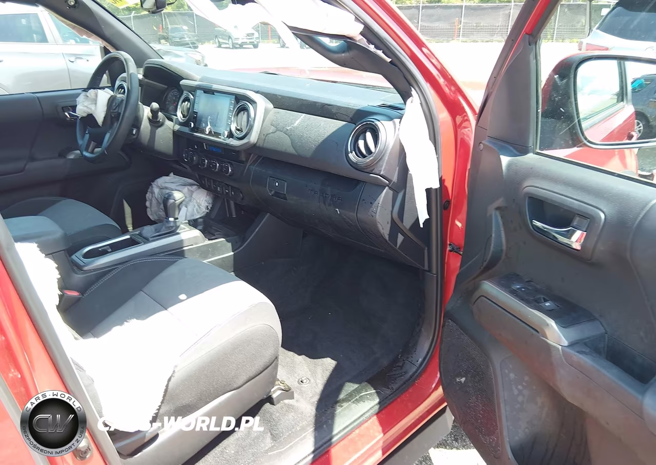 2023 Toyota Tacoma Trd Off Road VIN:3TYCZ5AN0PT165679 - 5