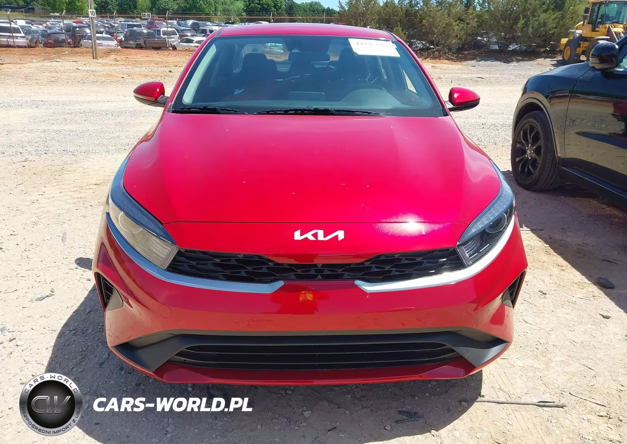2024 Kia Forte Lxs VIN:3KPF24AD4RE828098 - 12