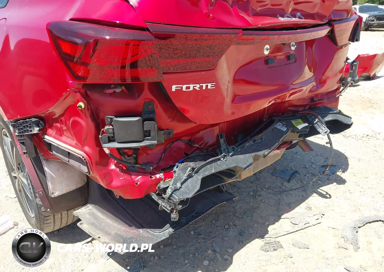 2024 Kia Forte Lxs VIN:3KPF24AD4RE828098 - 6