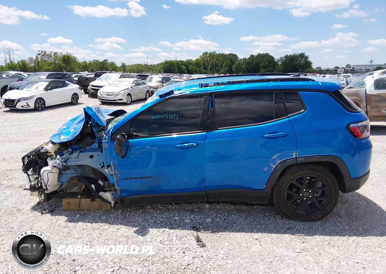 2025 Jeep Compass Latitude 4X4 VIN:3C4NJDBN6ST517845 - 15