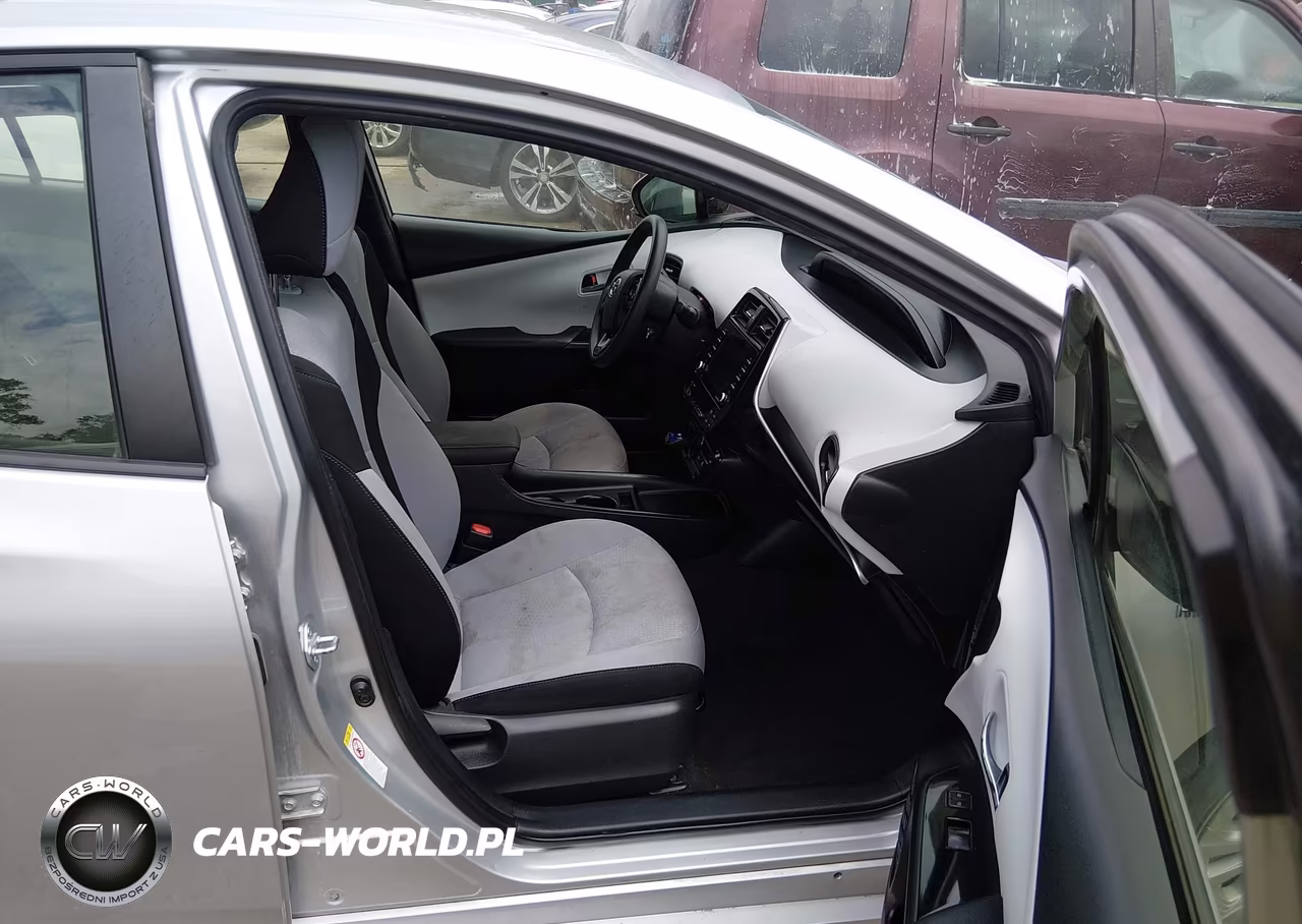 2022 Toyota Prius Le VIN:JTDKAMFU6N3165287 - 5