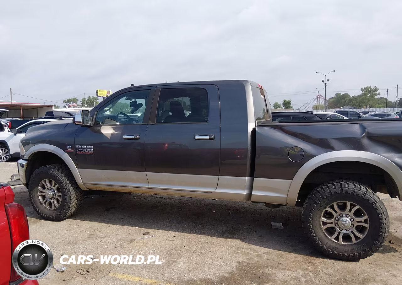 2014 Ram 2500 Laramie VIN:3C6UR5NL5EG195272 - 14