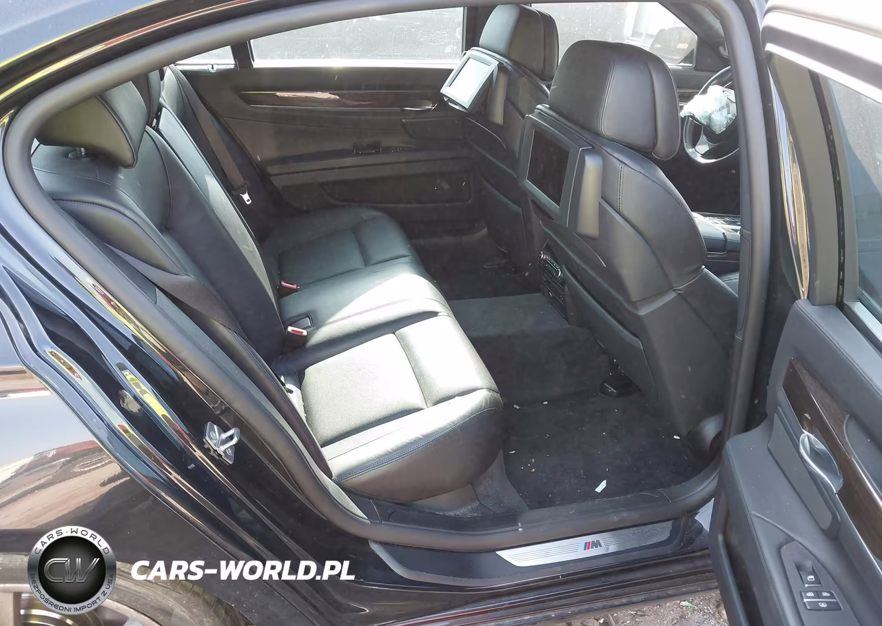 2011 BMW 750Li VIN:WBAKB8C50BCY66031 - 8