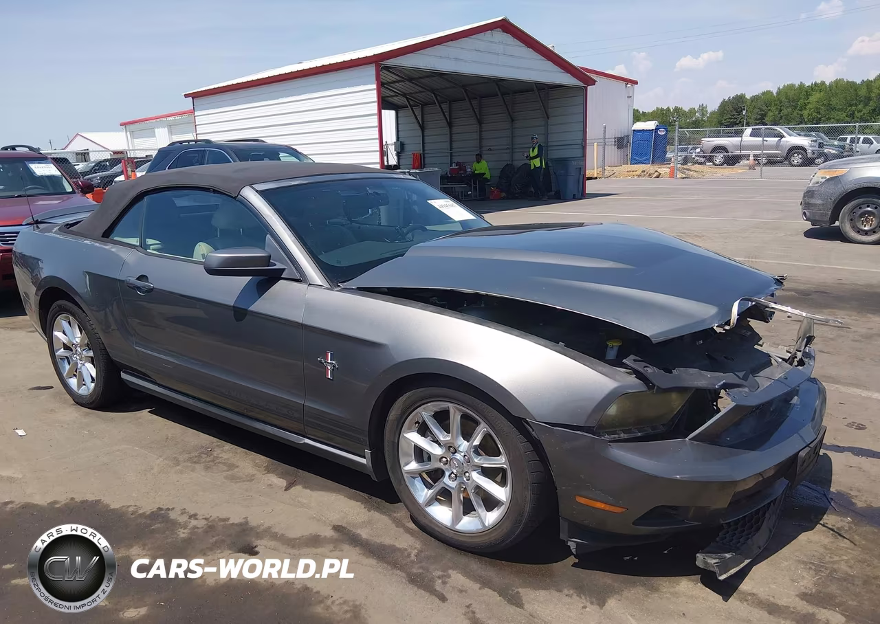 2011 Ford Mustang V6 Premium