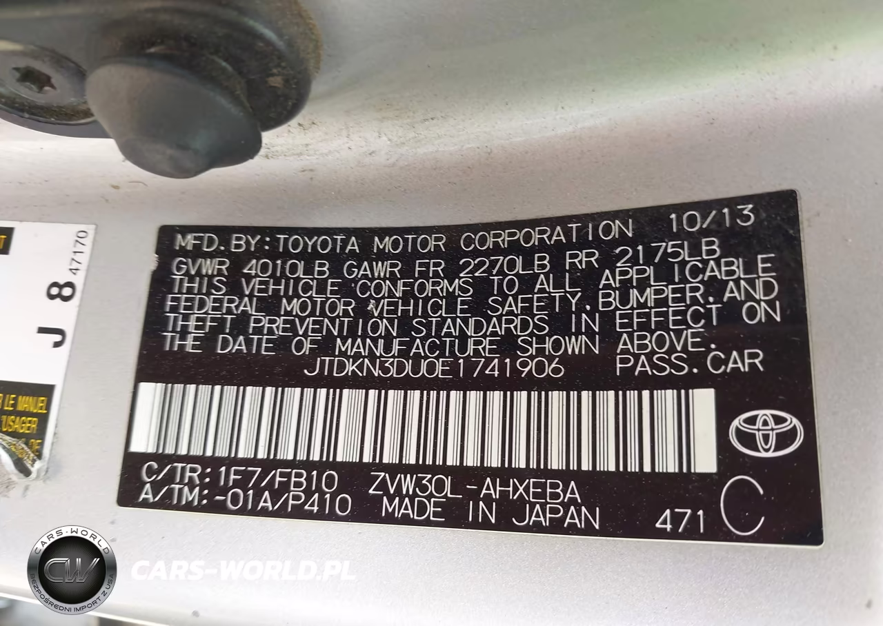 2014 Toyota Prius Two VIN:JTDKN3DU0E1741906 - 9